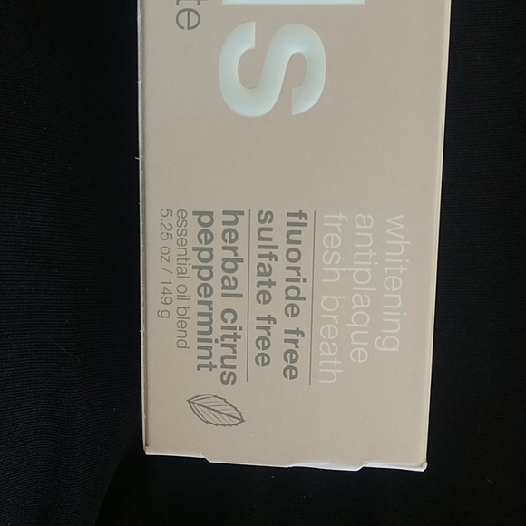 David's Toothpaste - Picture 2 of 3